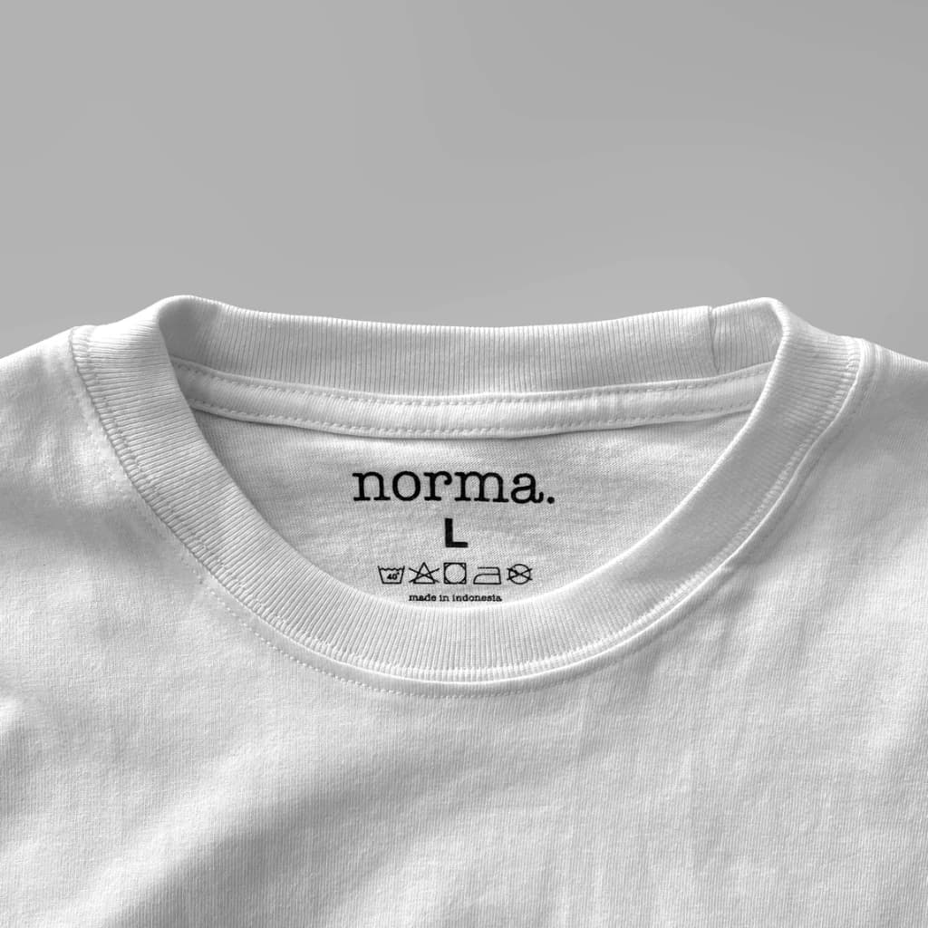 Kaos Lengan Panjang Putih